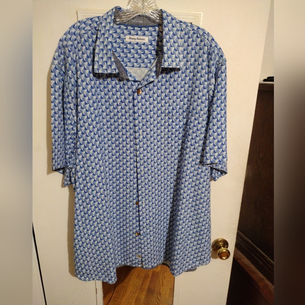 Tommy Bahama button up shirt